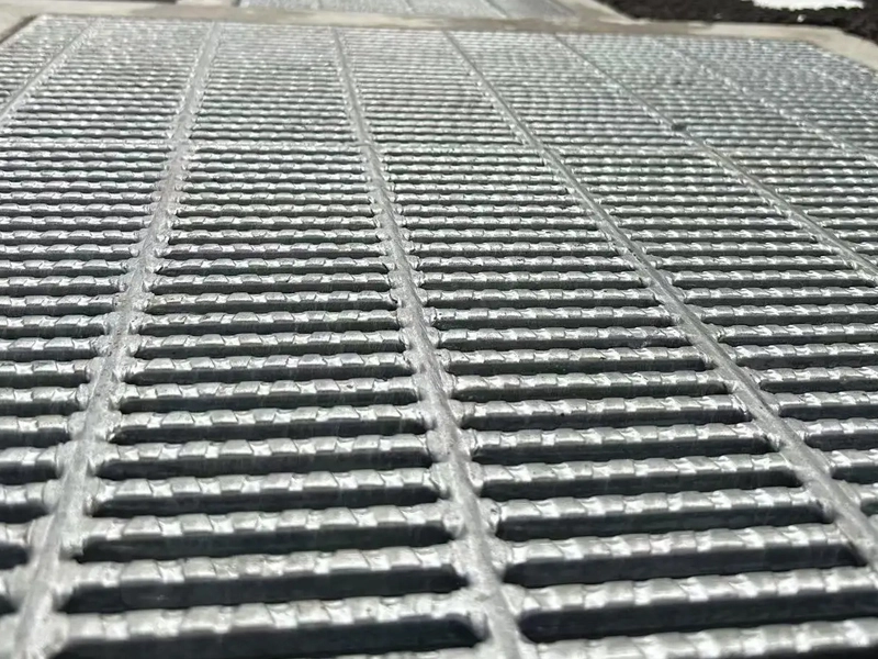شبكة فولاذية شديدة التحمل