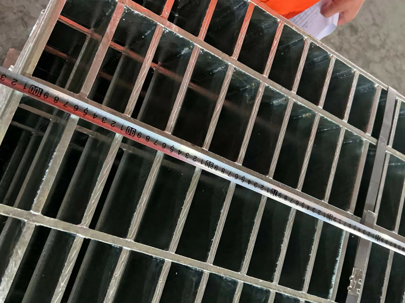 شبكة مقفلة بالضغط شبكة مقفلة بالضغط